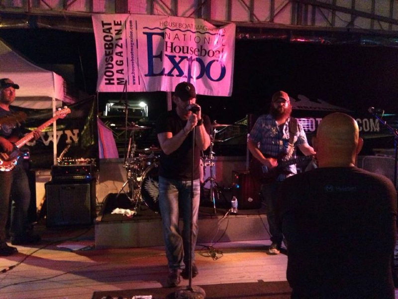 Houseboat Expo 4